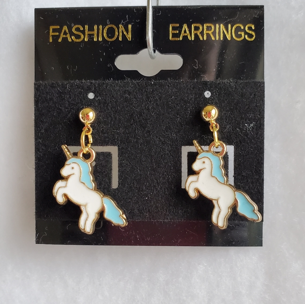 Girls unicorn post earrings in blue